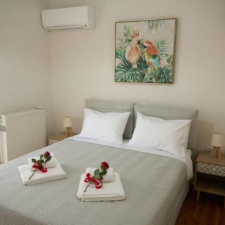 Georgia'S Comfort City Center Apartment Tripoli Esterno foto